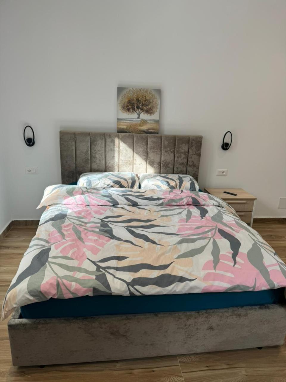 Vila 21 At Blloku Area Тирана Екстериор снимка