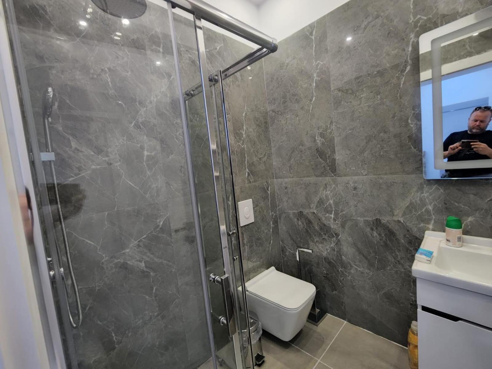Vila 21 At Blloku Area Тирана Екстериор снимка