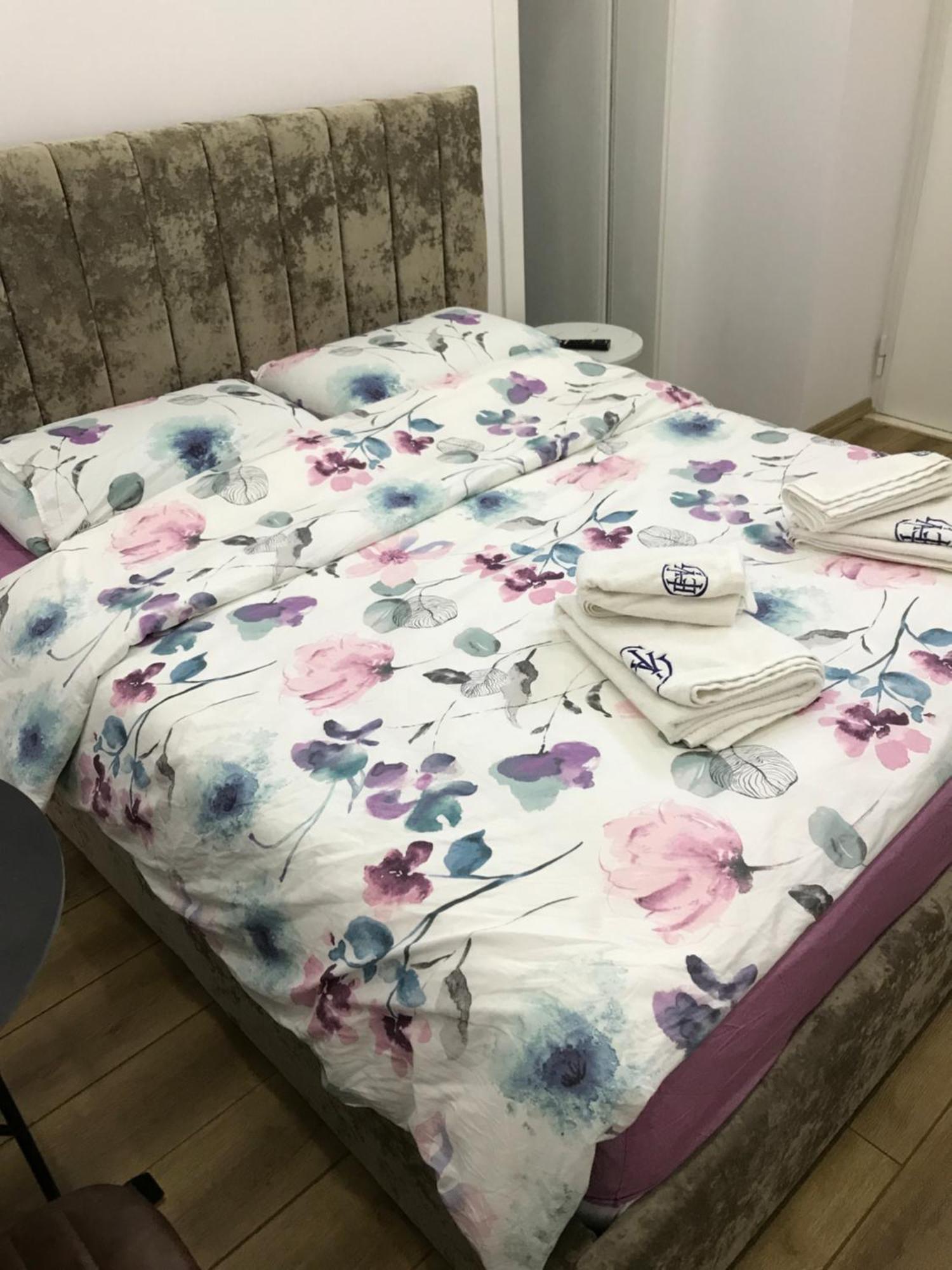 Vila 21 At Blloku Area Тирана Екстериор снимка